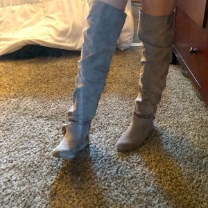Women’s over the knee boots
